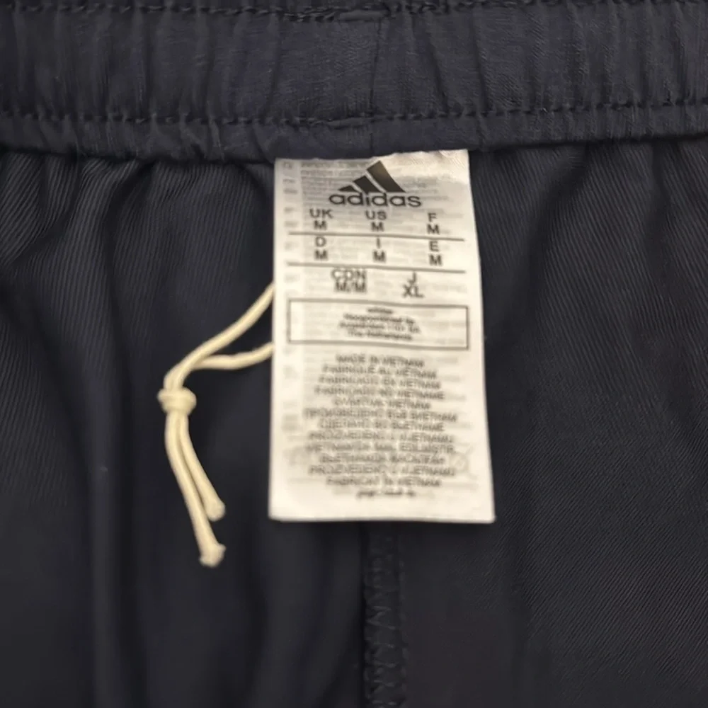 Men’s Adidas joggers - Picture 5 of 5